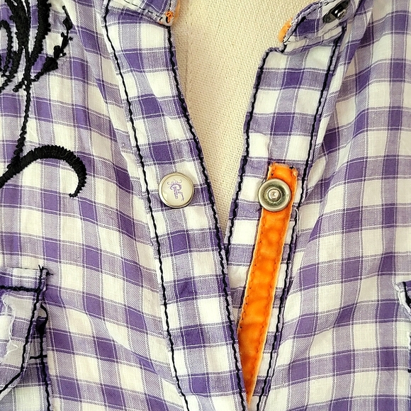 ROAR Buffalo Check Button Down Shirt NWOT Embroidered Design w/Studded Pockets - Picture 8 of 11